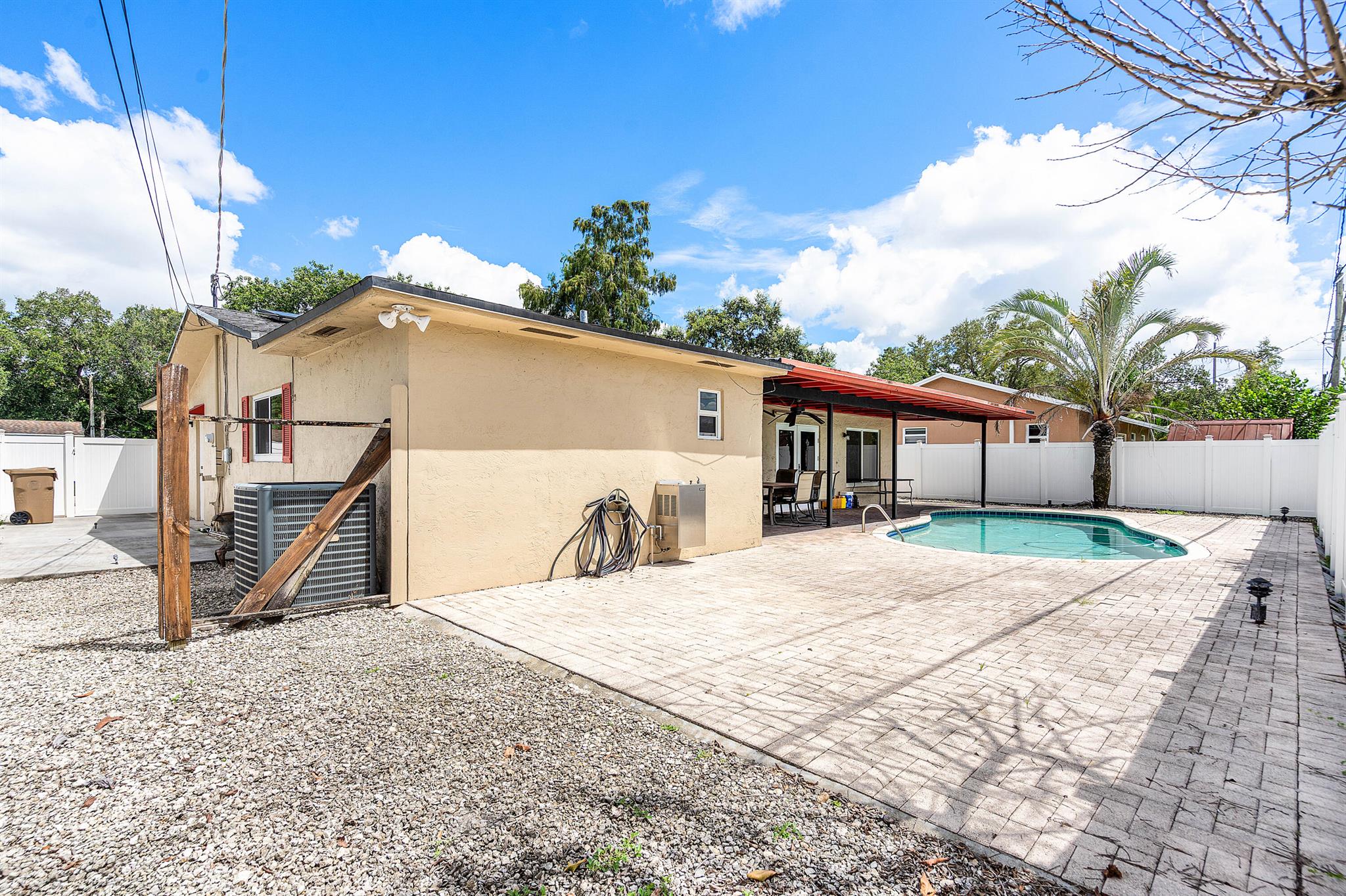 5811 SW 53rd Terrace