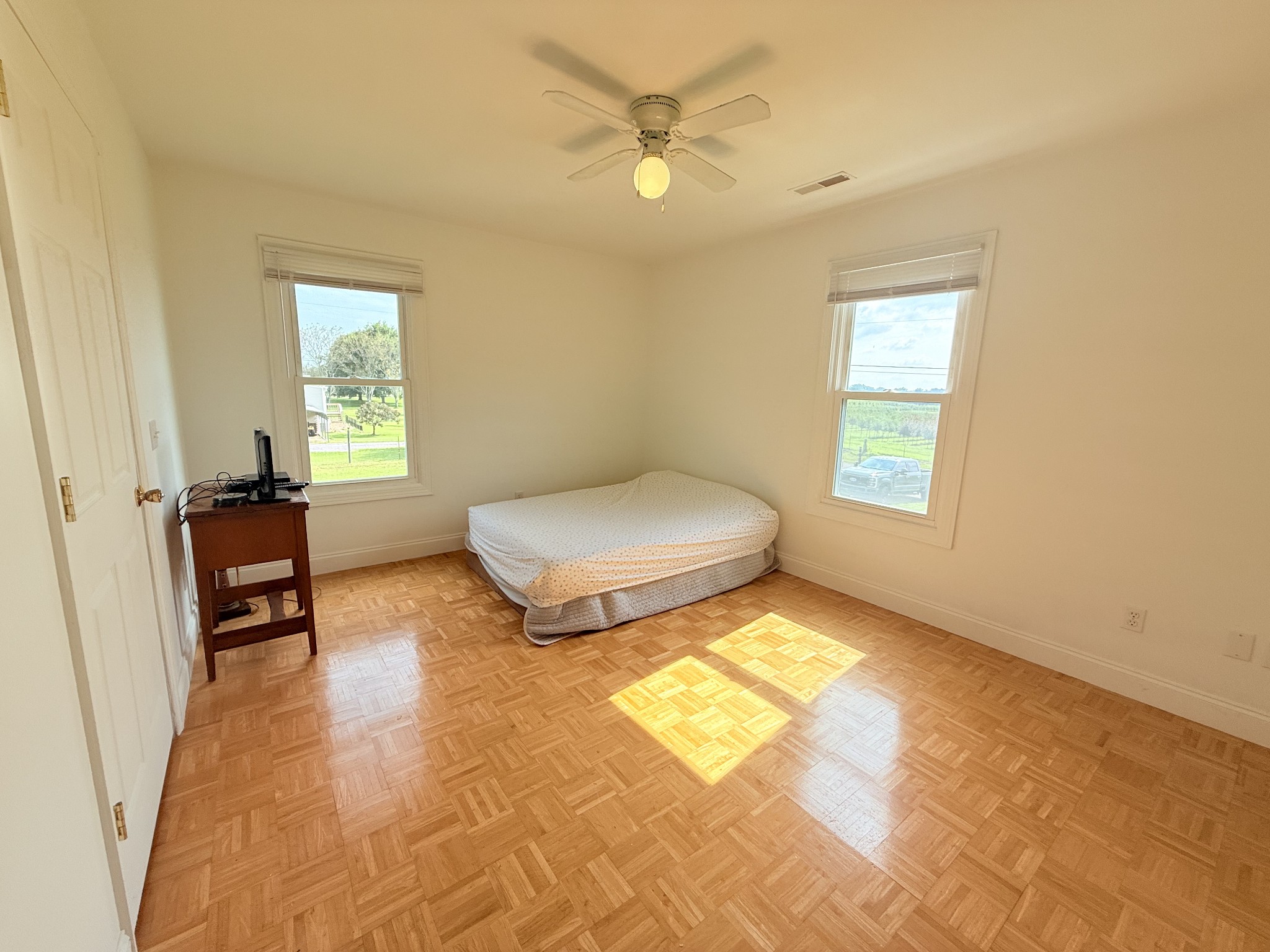 2051 Merry Oaks Rd