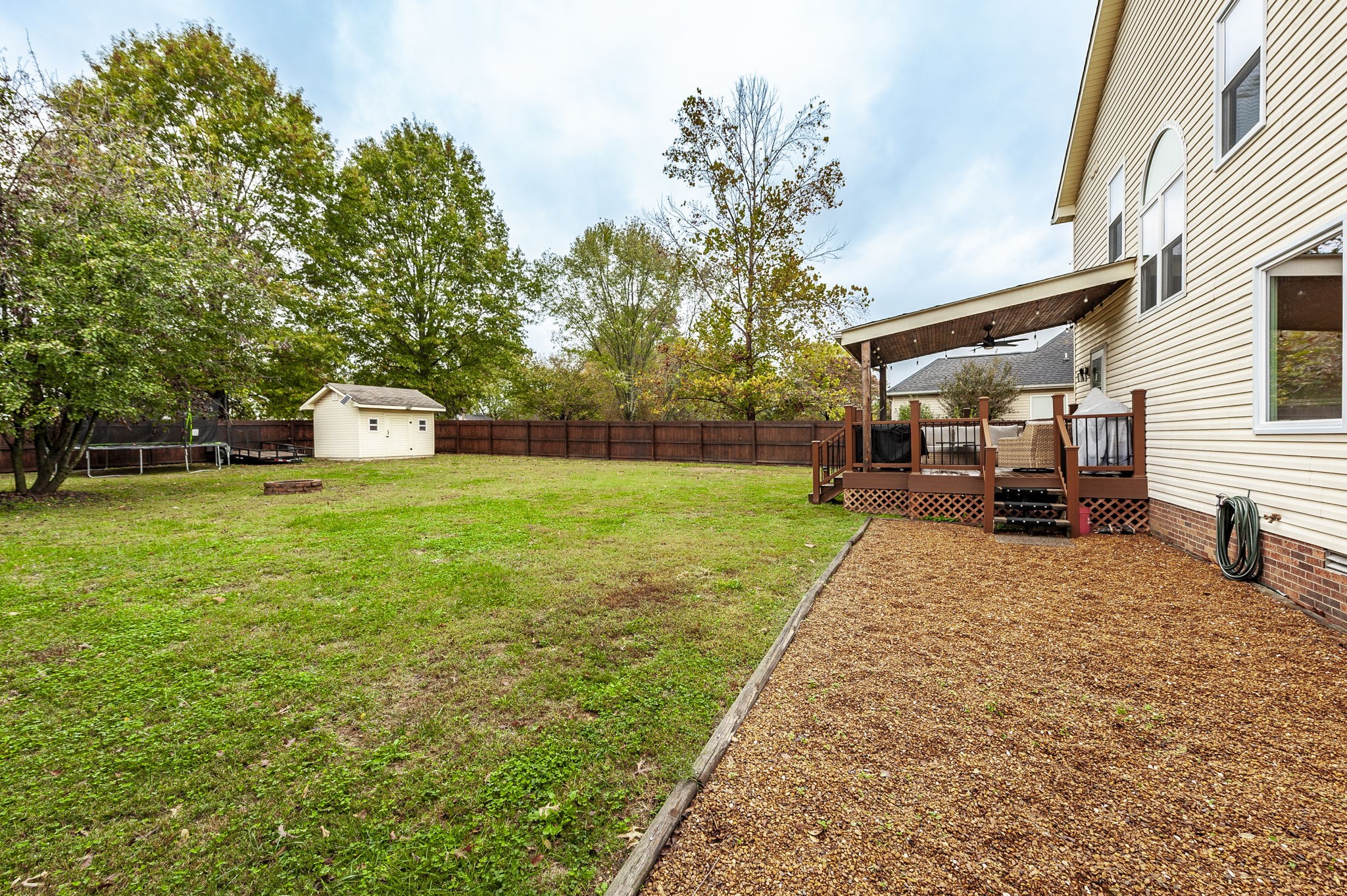 376 Huntington Dr