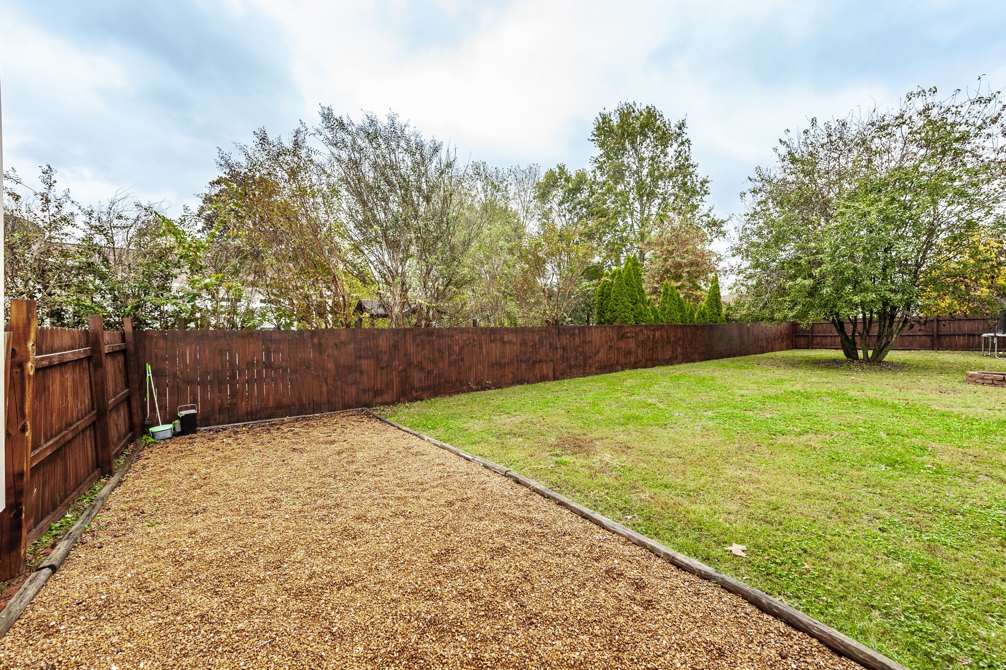 376 Huntington Dr
