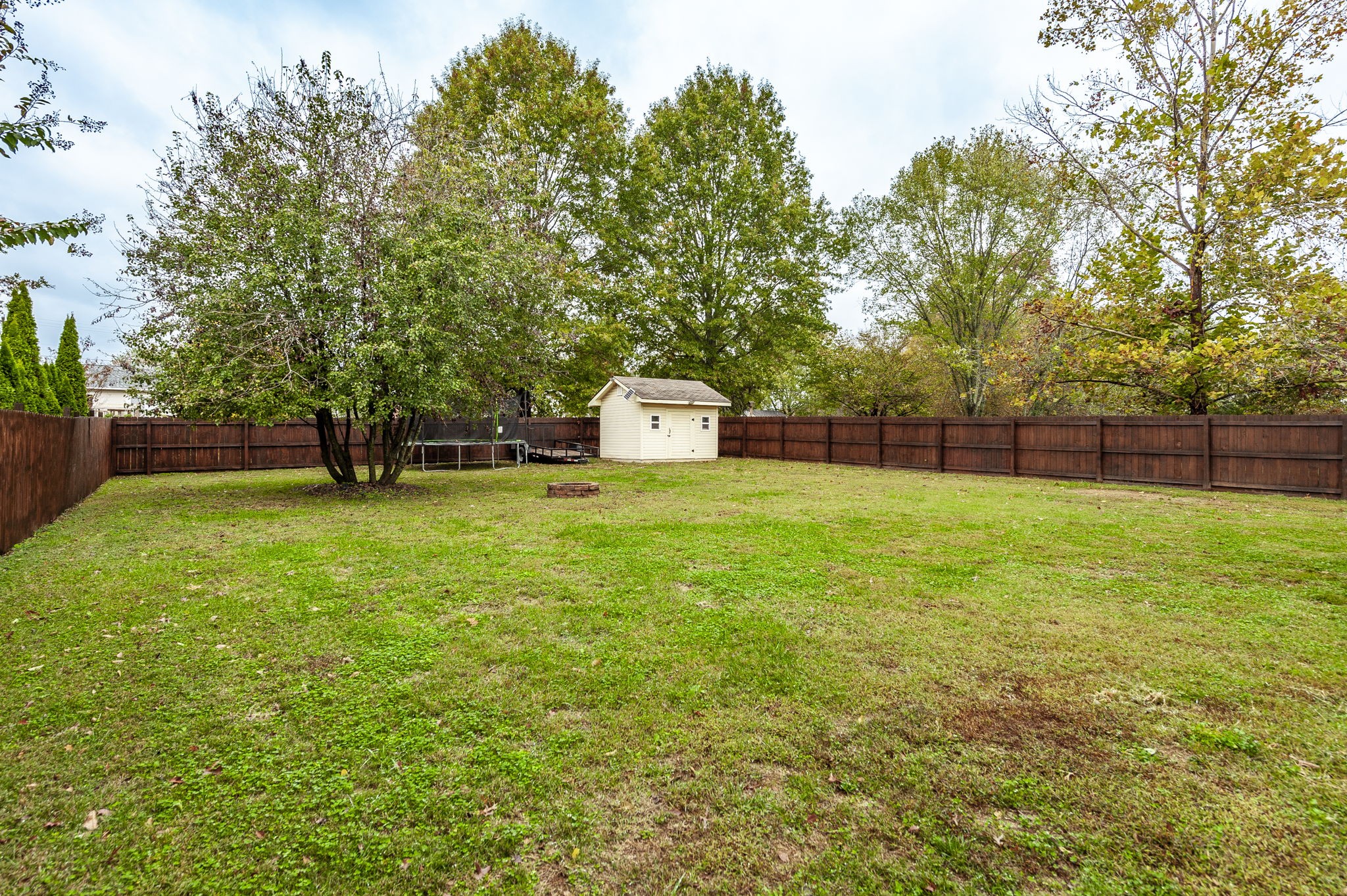 376 Huntington Dr