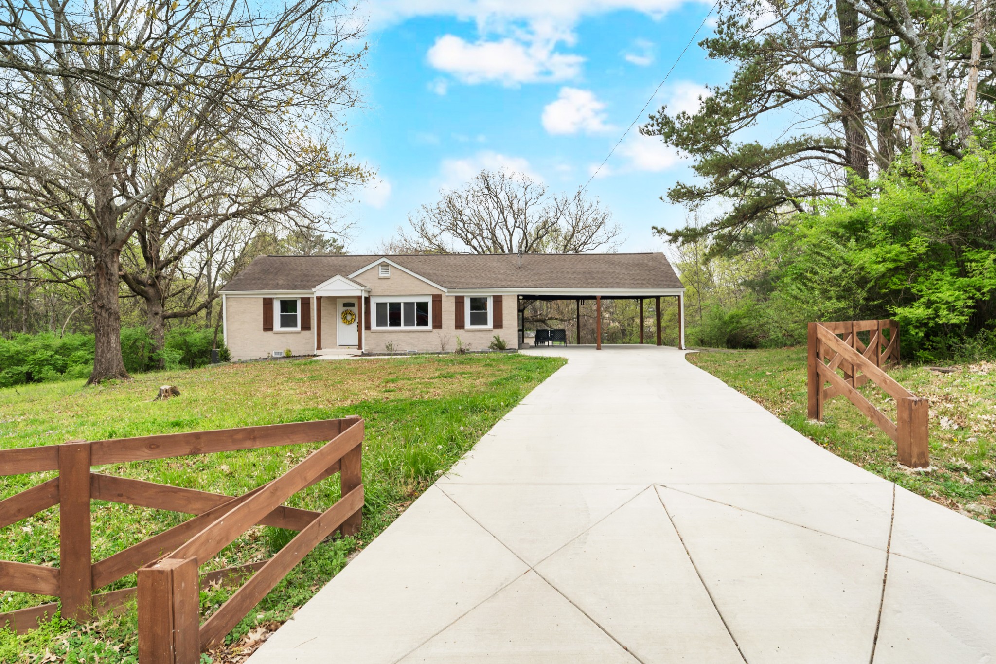 301 Rural Hill Ct