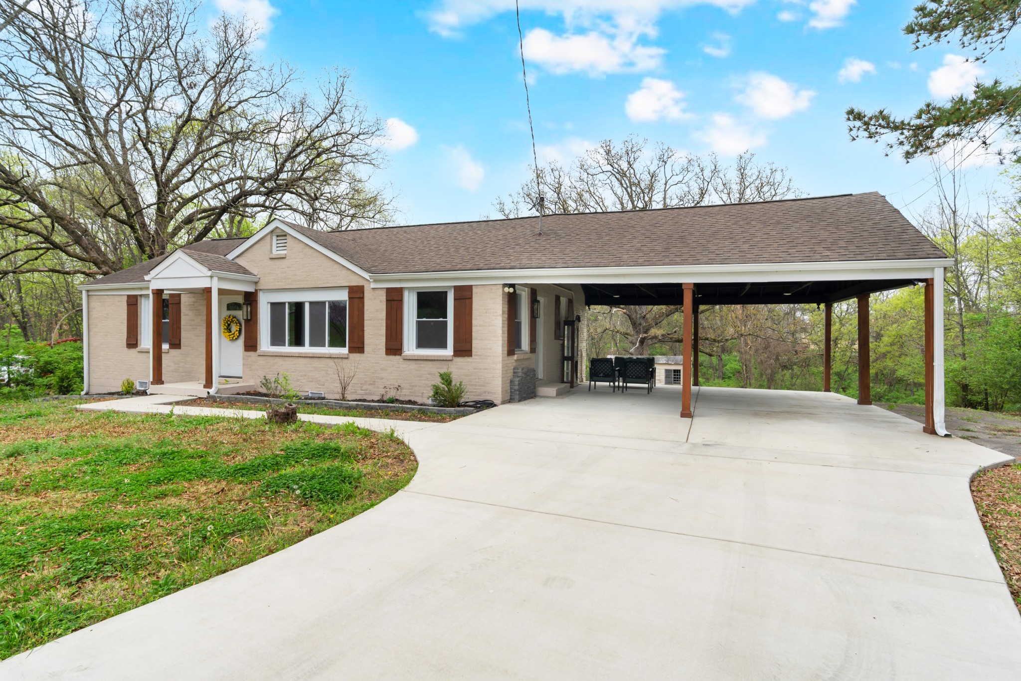 301 Rural Hill Ct