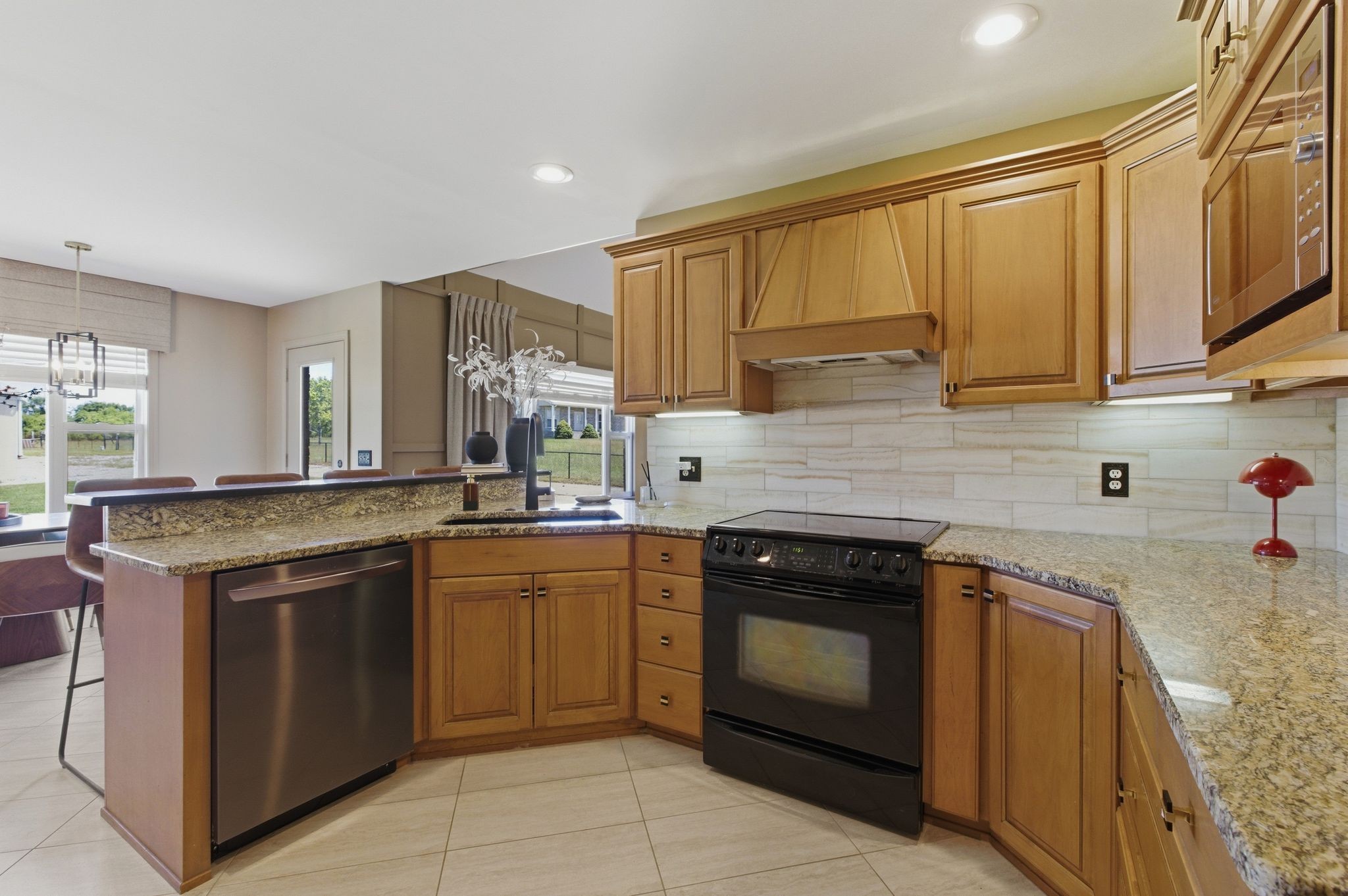 1164 Chenault Ln