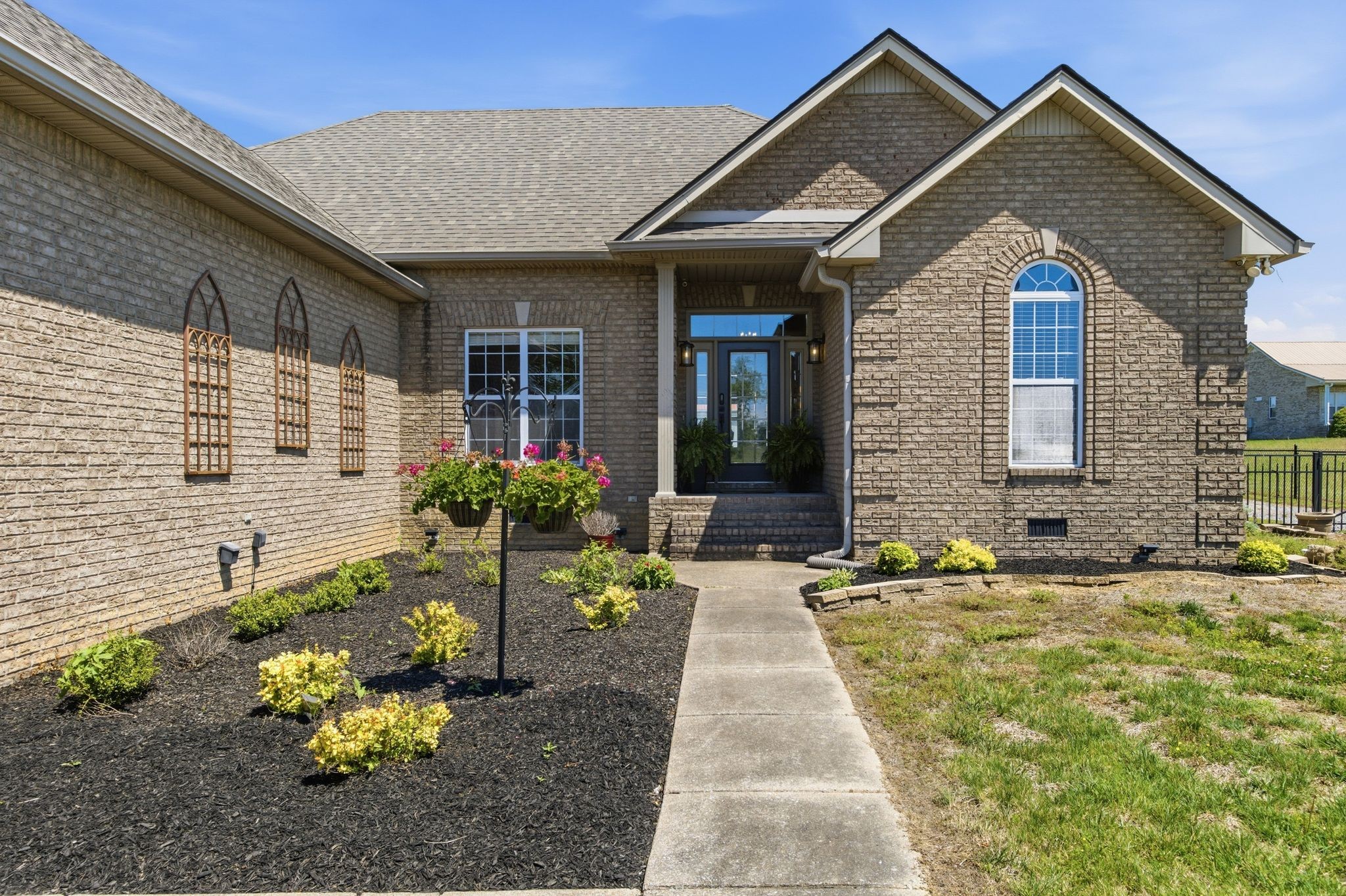 1164 Chenault Ln
