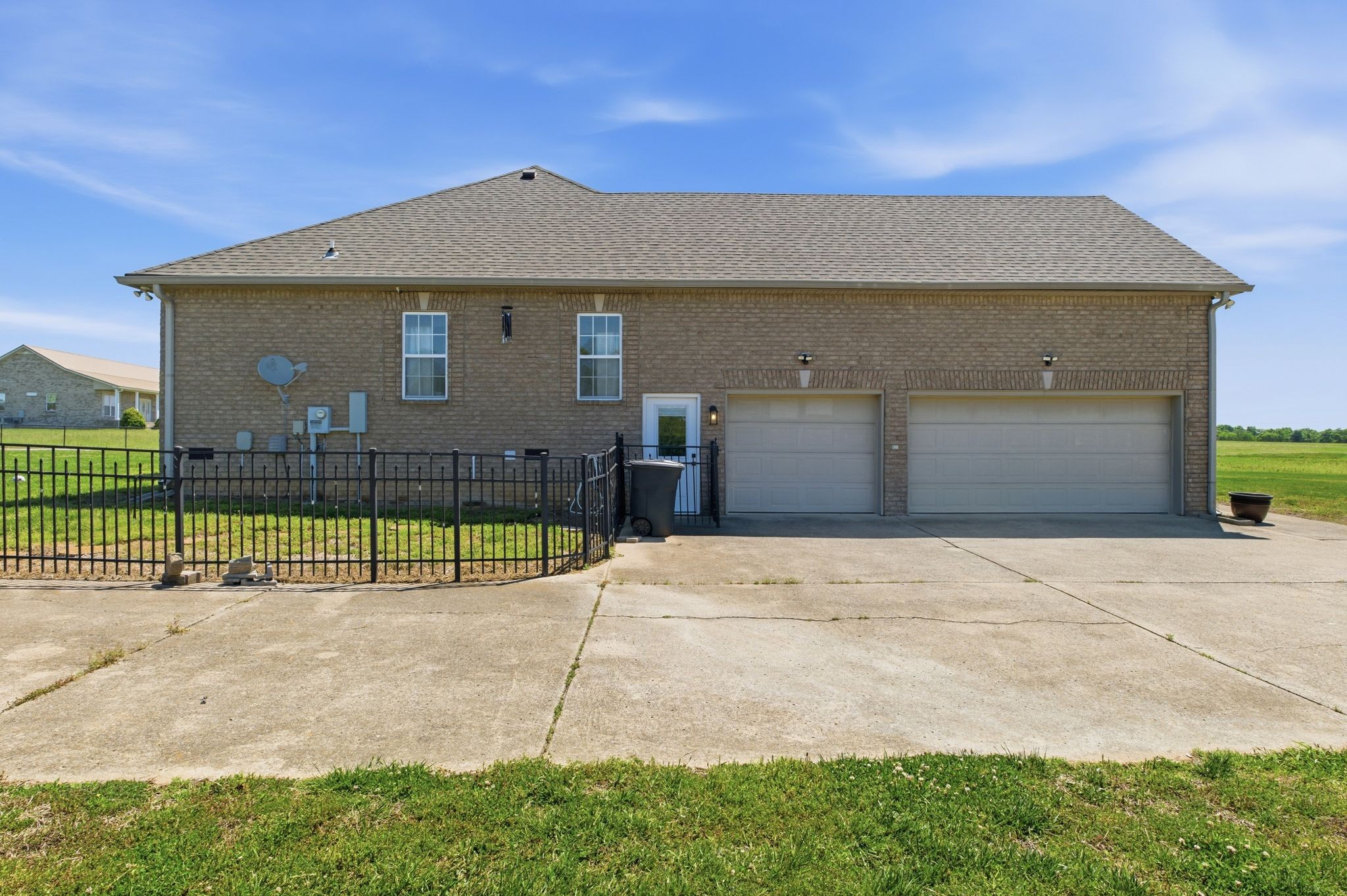 1164 Chenault Ln