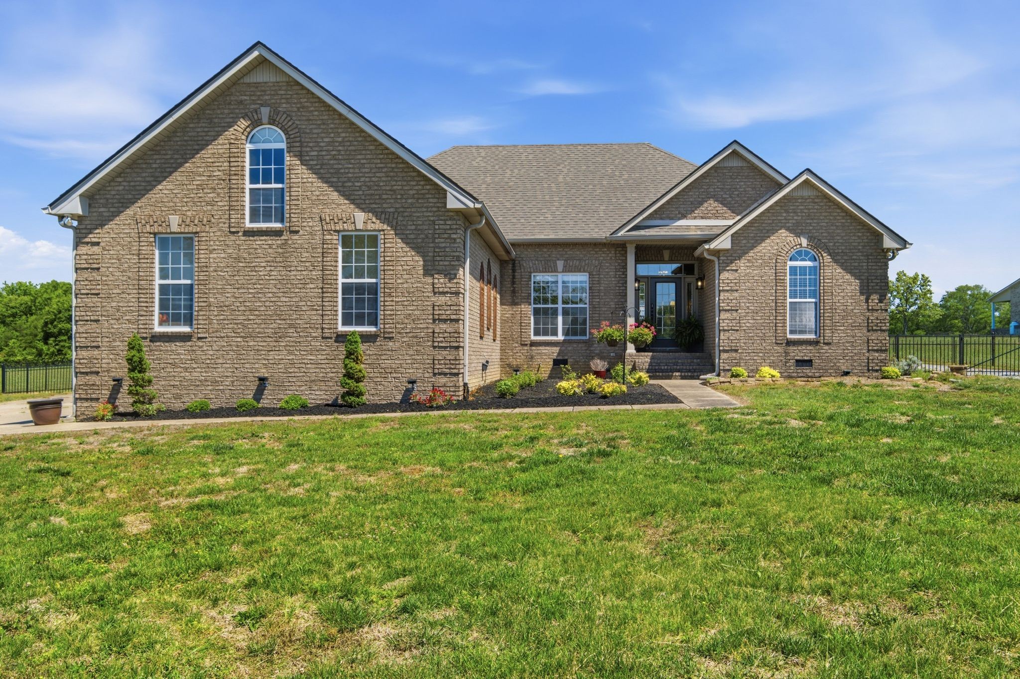 1164 Chenault Ln