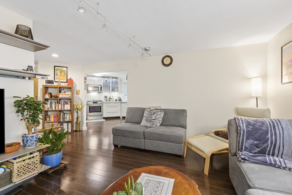 7 Mountain Gate Rd # 7
