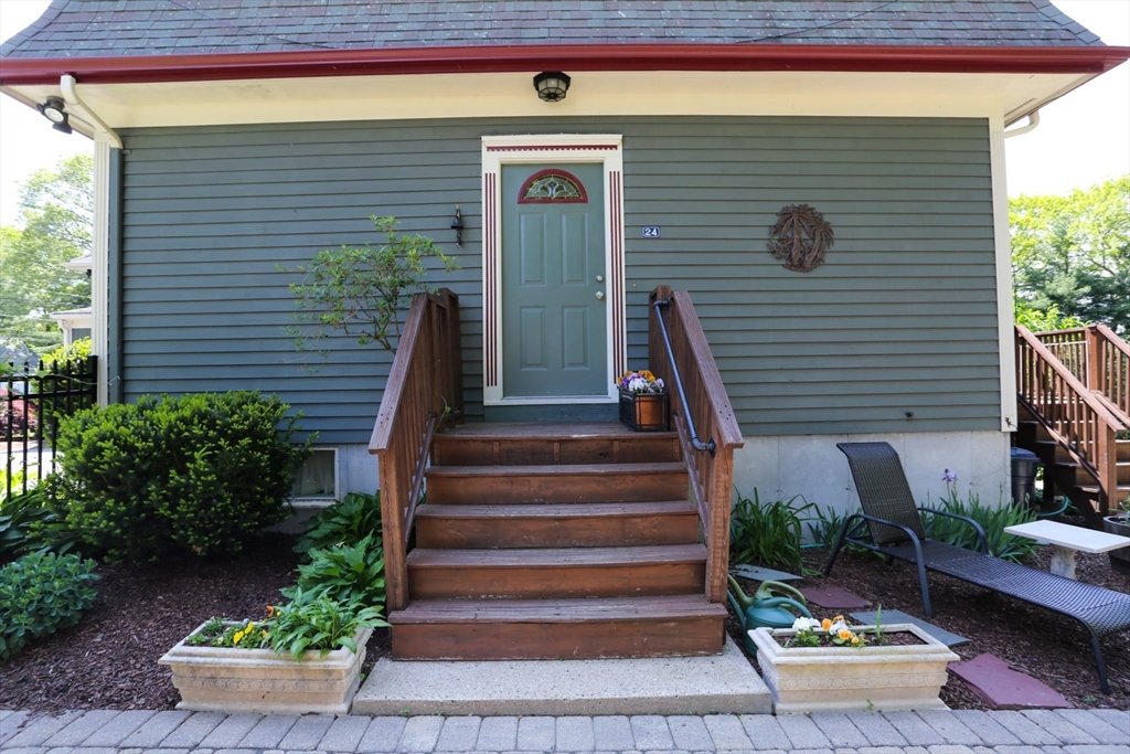 24 Pershing Road # 24