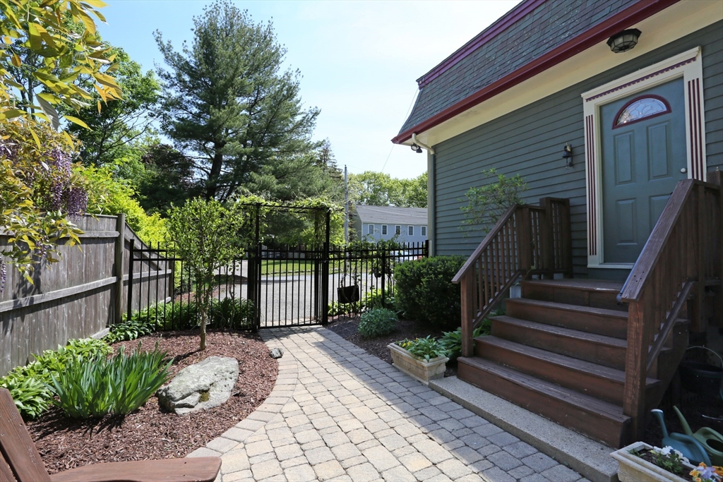 24 Pershing Road # 24