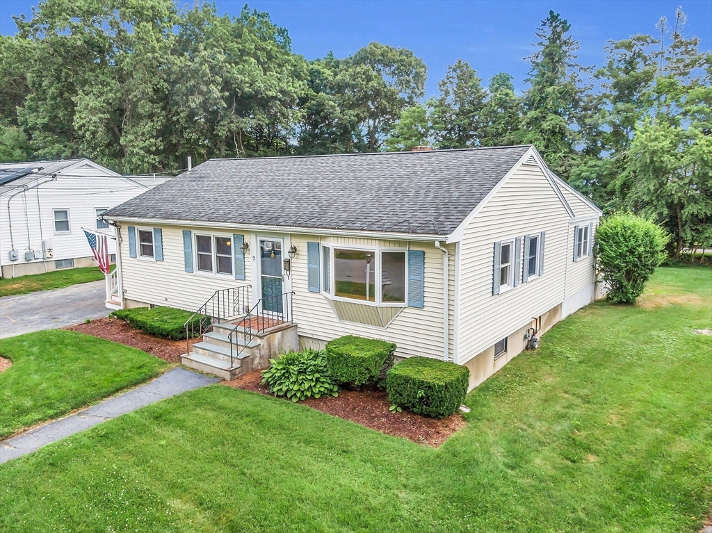 7 Chester Ave