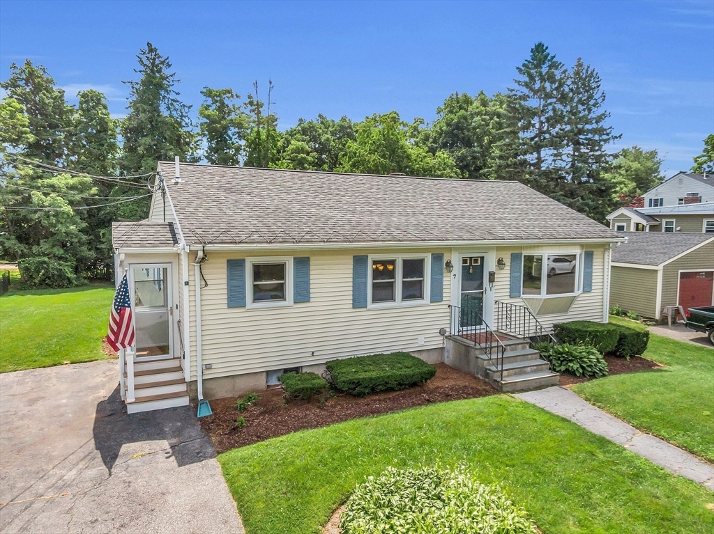 7 Chester Ave