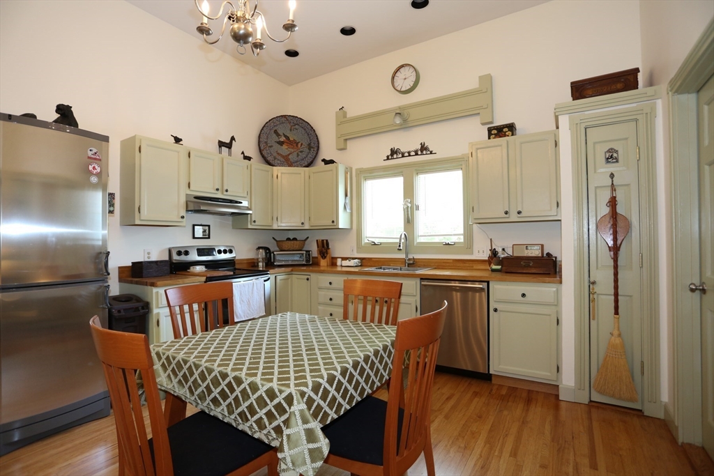 24 Pershing Street # 24