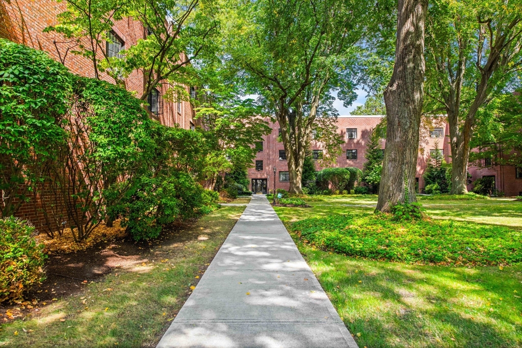 106 Sewall Ave # 5