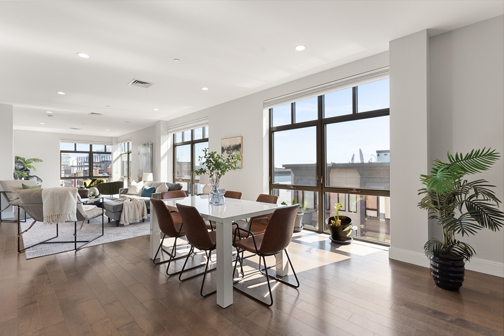 150 Dorchester Ave. # 614