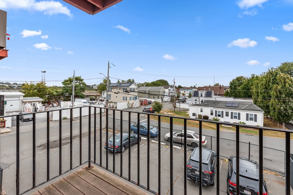 1235 N Shore Rd # 2C