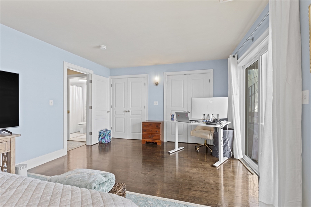 732 E 6th St Apt 2