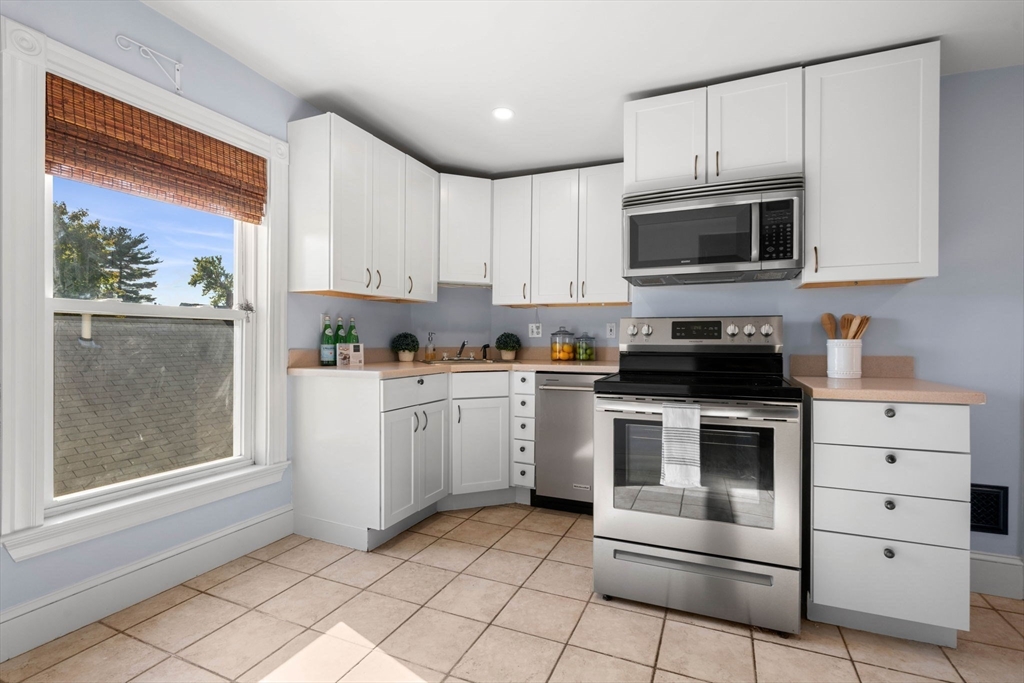 11 Cameron Ave # 3