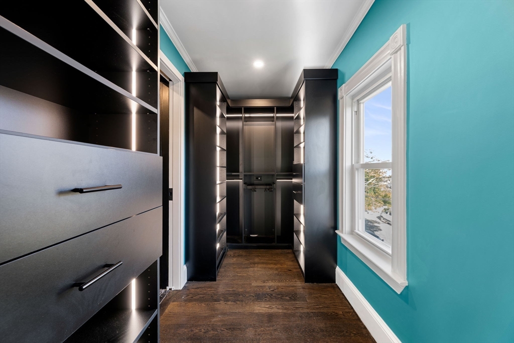 11 Cameron Ave # 3