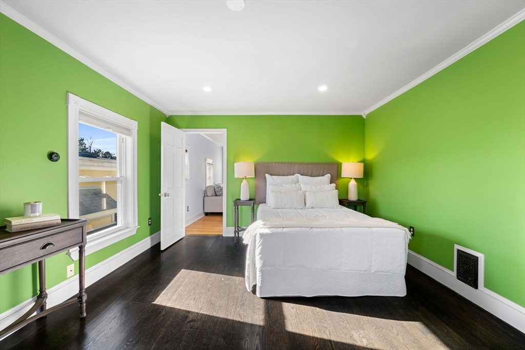 11 Cameron Ave # 3