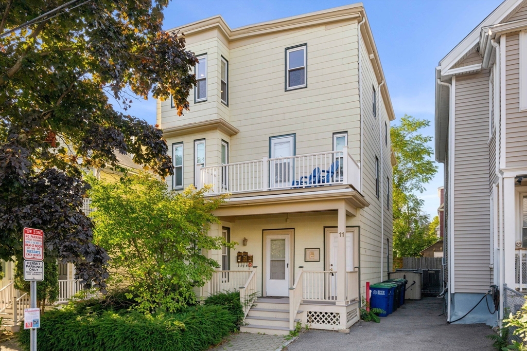11 Cameron Ave # 3