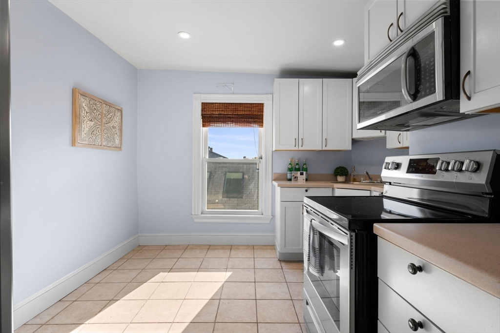 11 Cameron Ave # 3