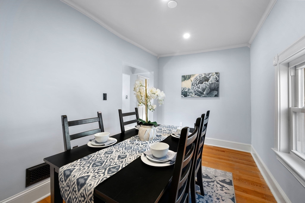 11 Cameron Ave # 3