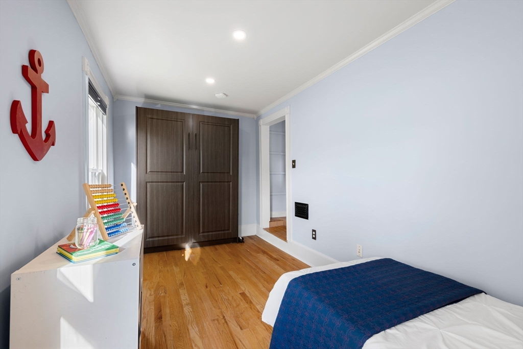 11 Cameron Ave # 3
