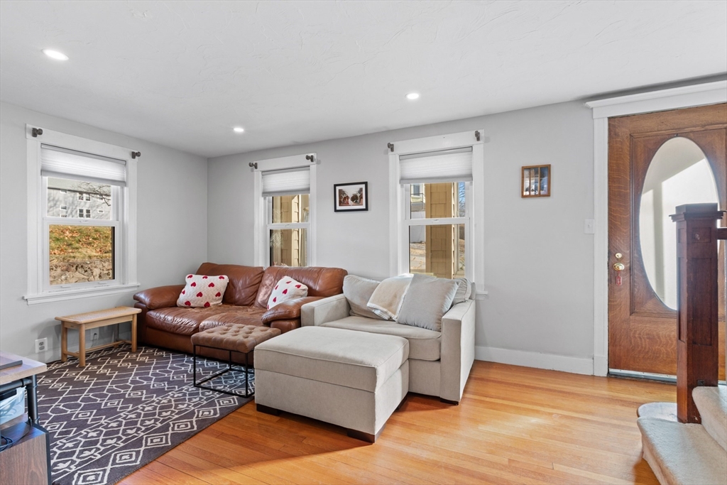 41 Baker Ave
