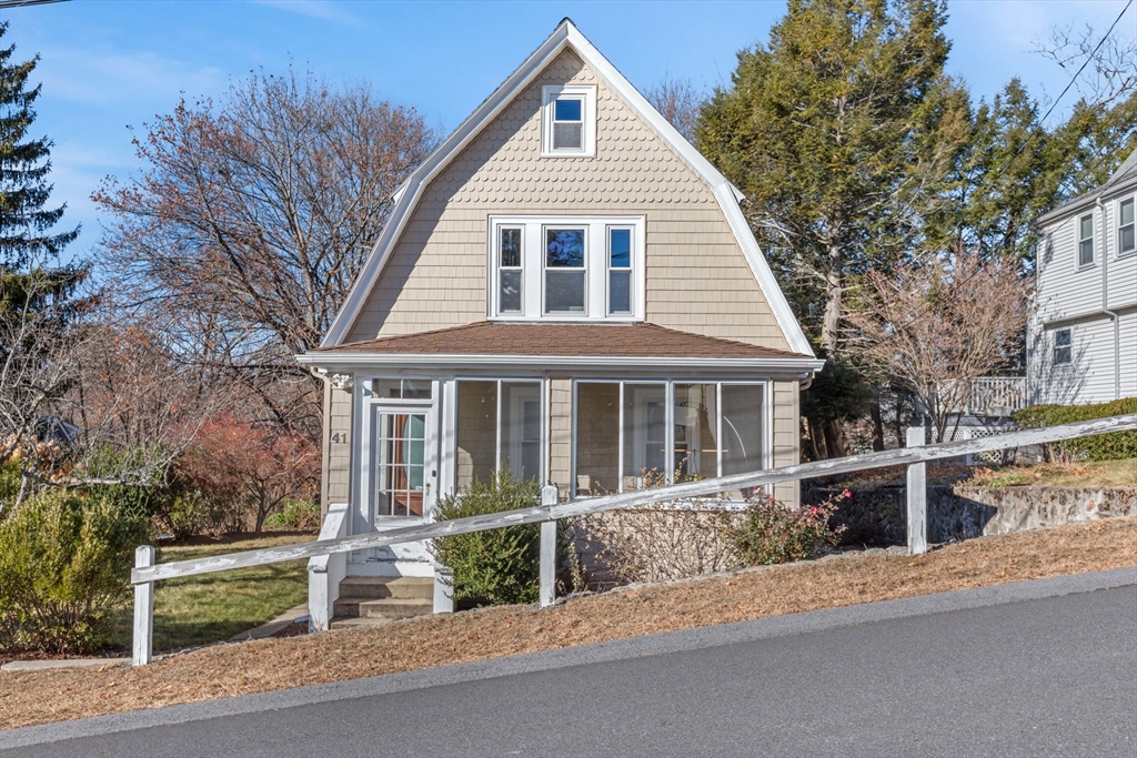 41 Baker Ave