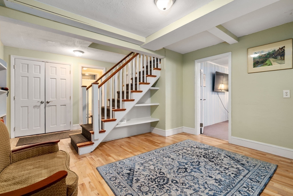 35 Everett St