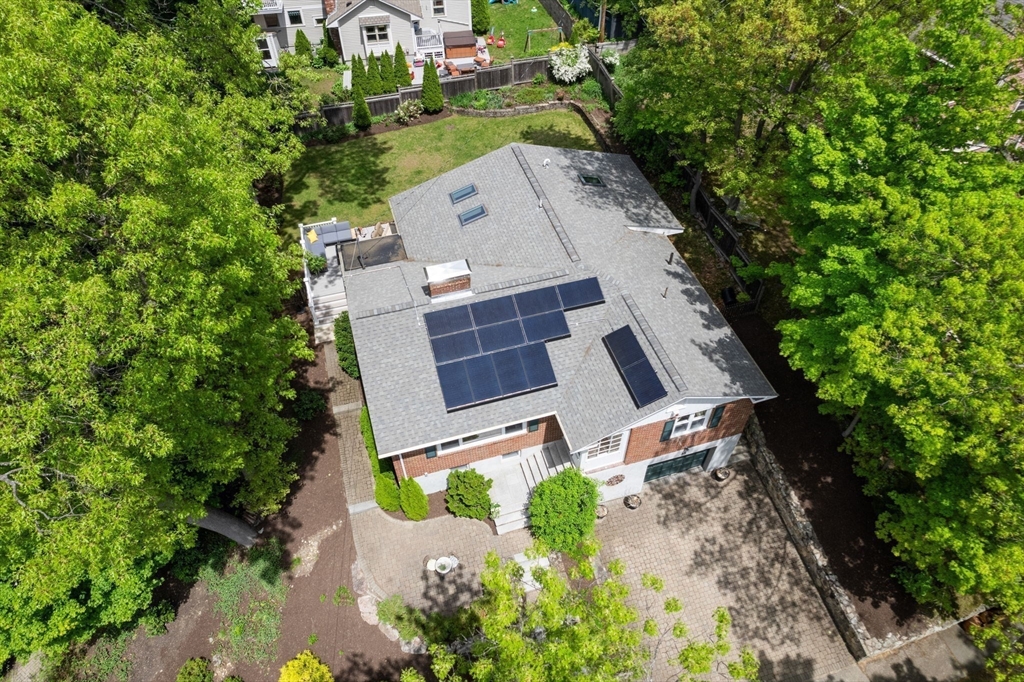 35 Everett St