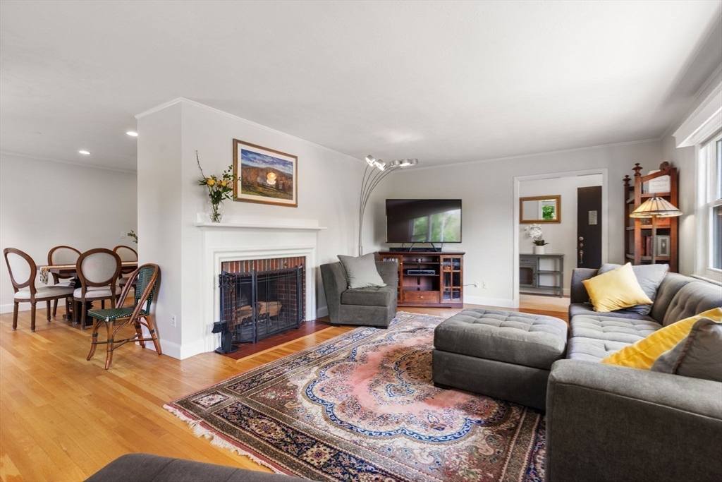 35 Everett St