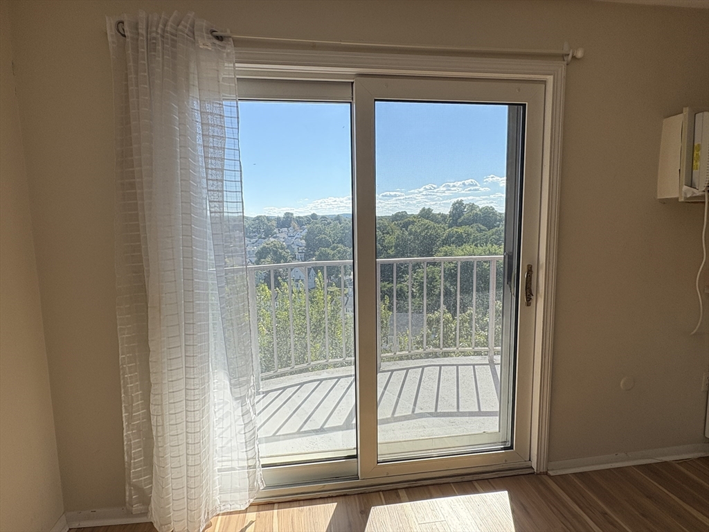 115 W Squantum St # 907