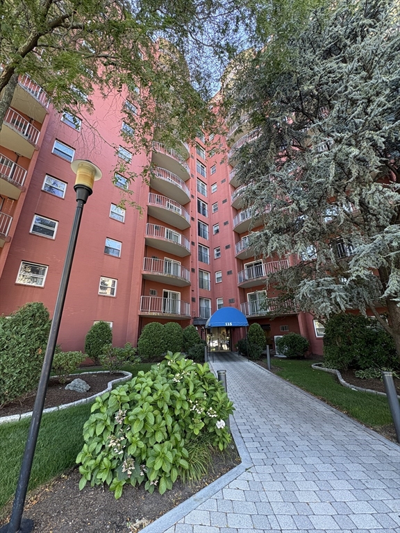 115 W Squantum St # 907