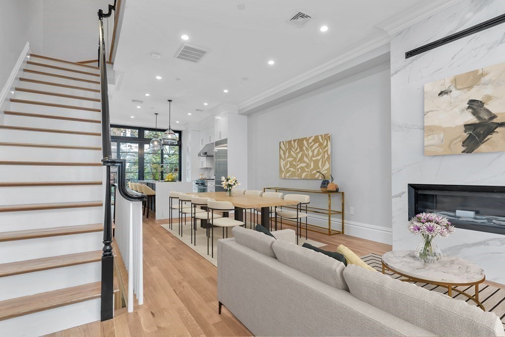 131 West Newton St