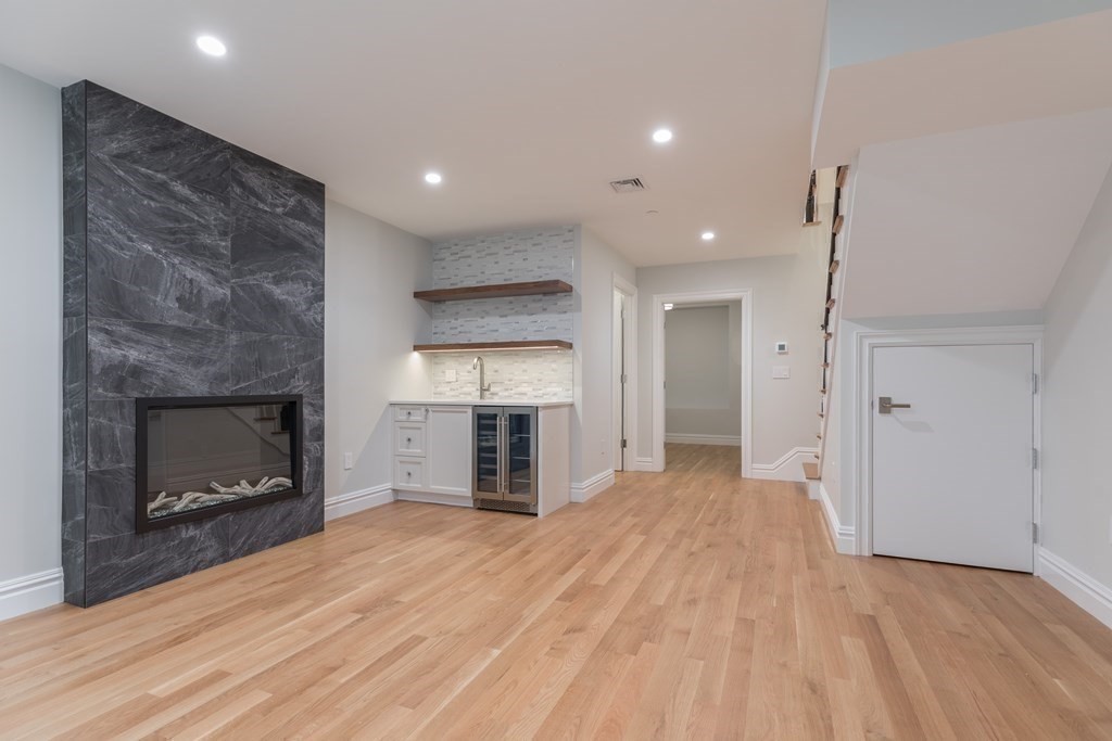 131 West Newton St