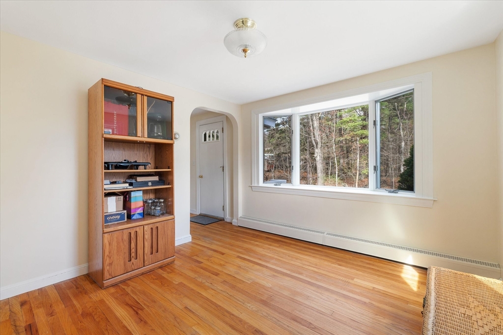 12 Brook St