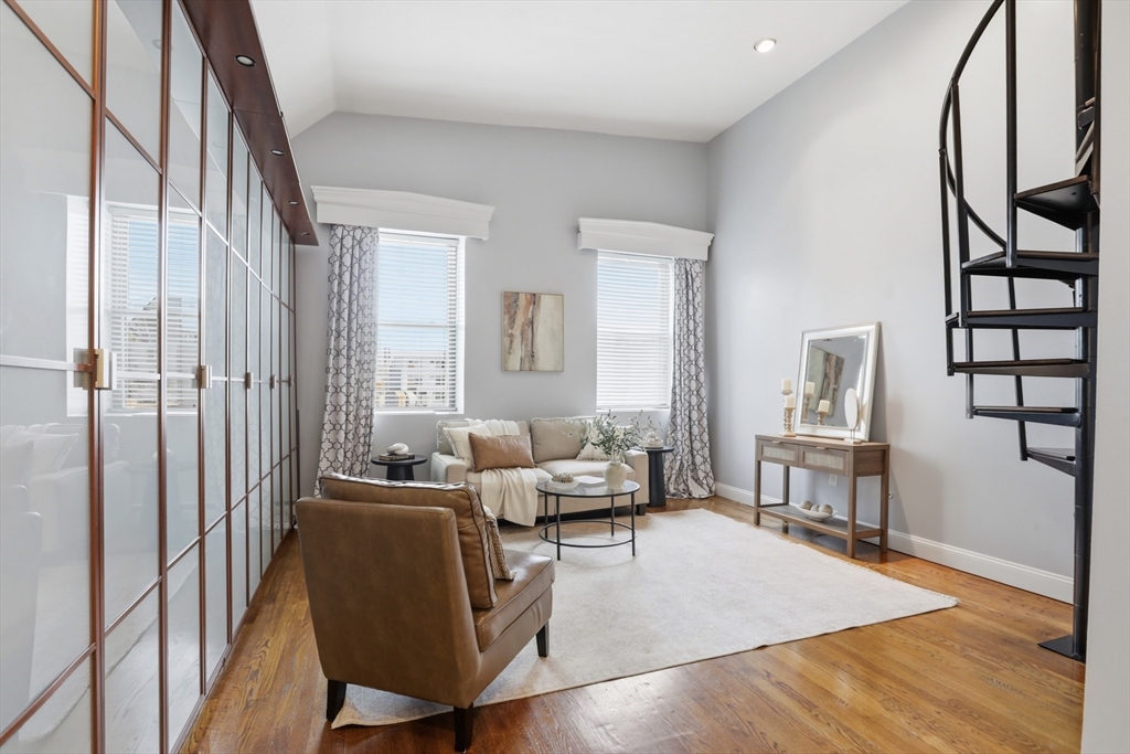 3 Appleton St # 504