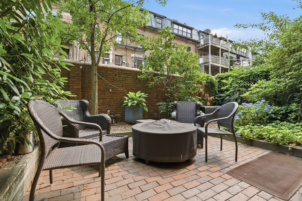 130 Appleton St # 1E