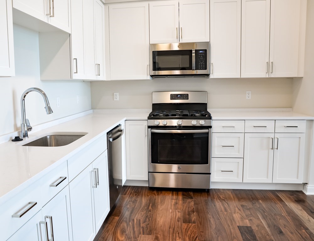 3531 Washington Street # 221