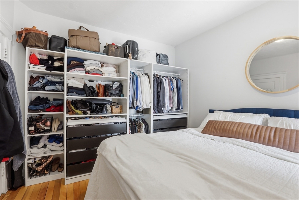 1896 Beacon St Unit: PH3