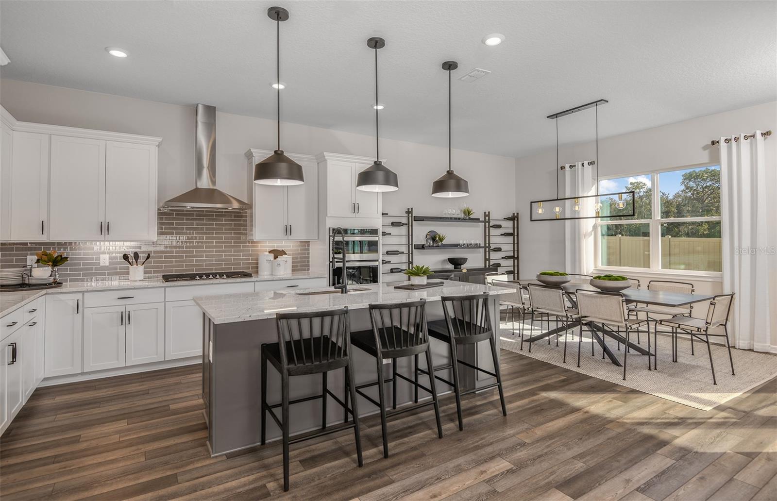 1664 FALLON PASS