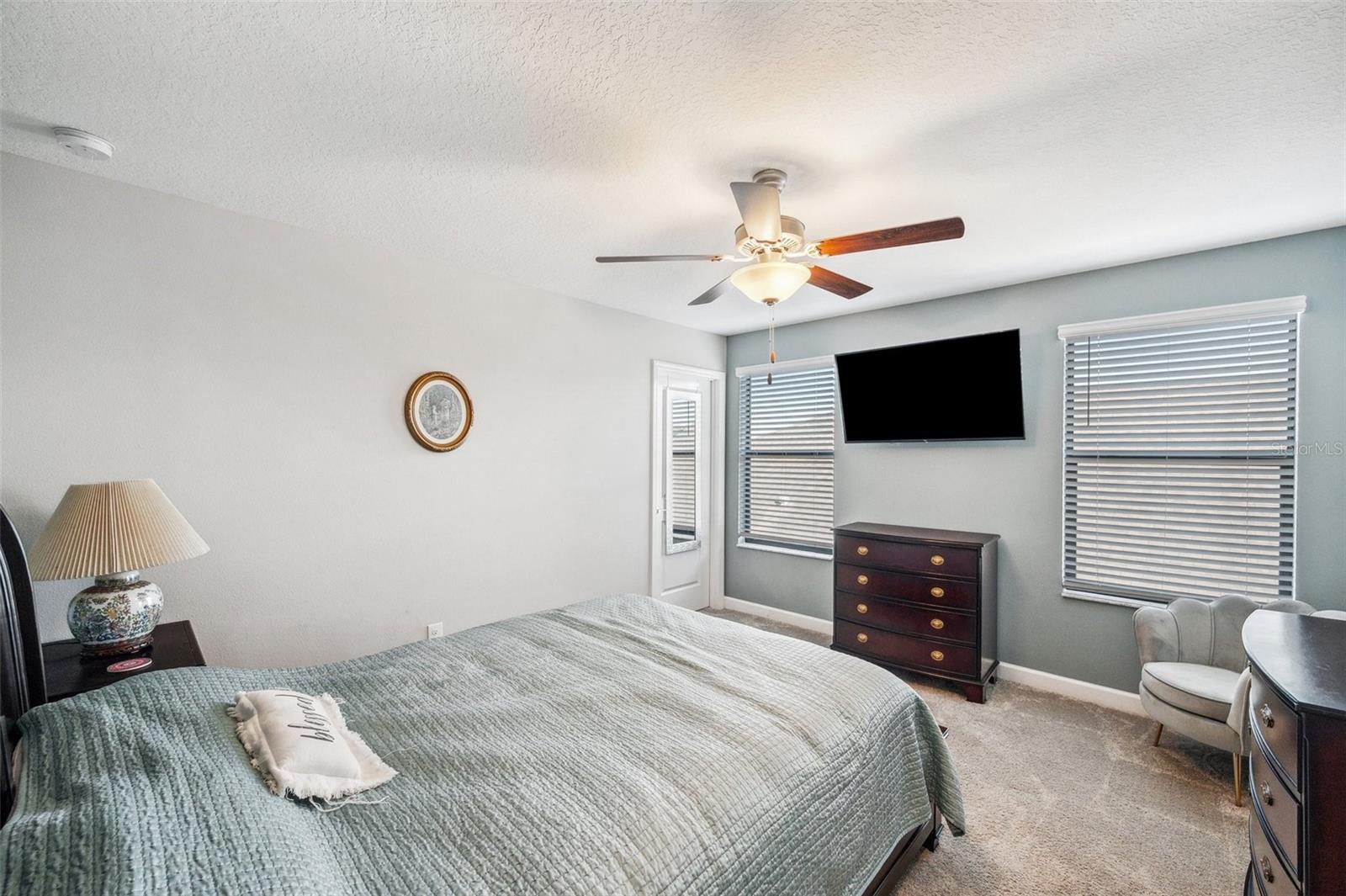 9928 IVORY DR
