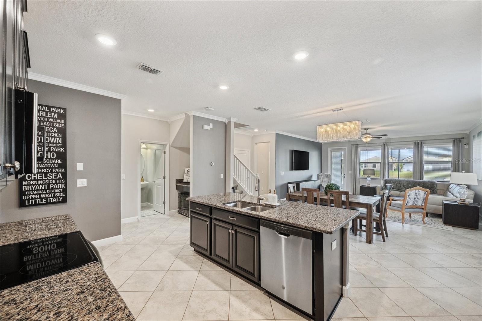 9928 IVORY DR
