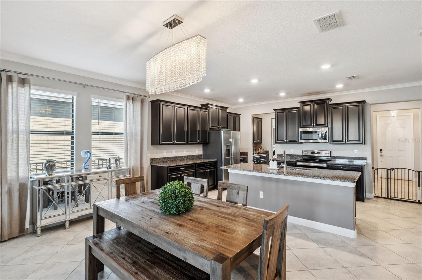 9928 IVORY DR