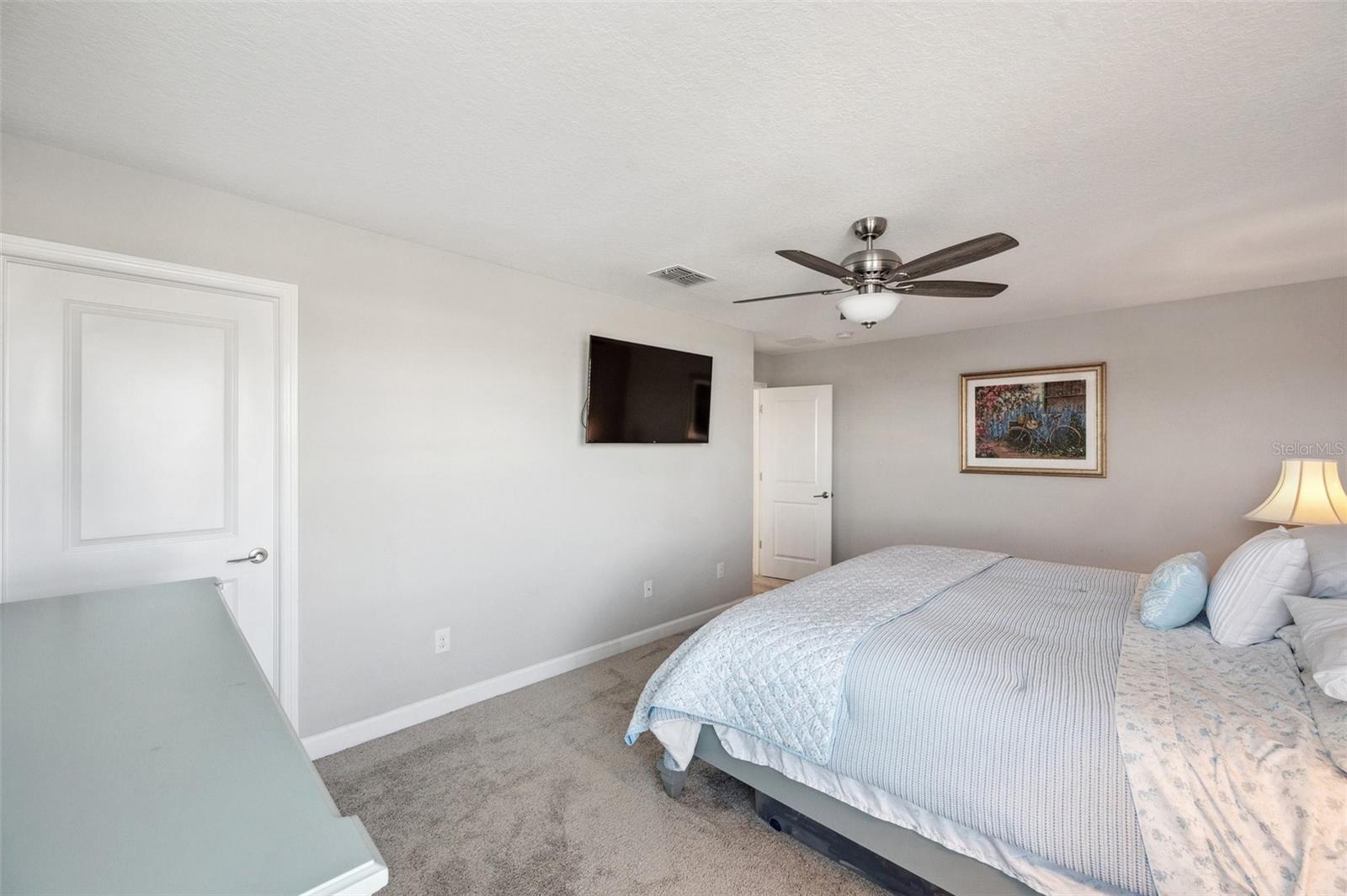 9928 IVORY DR