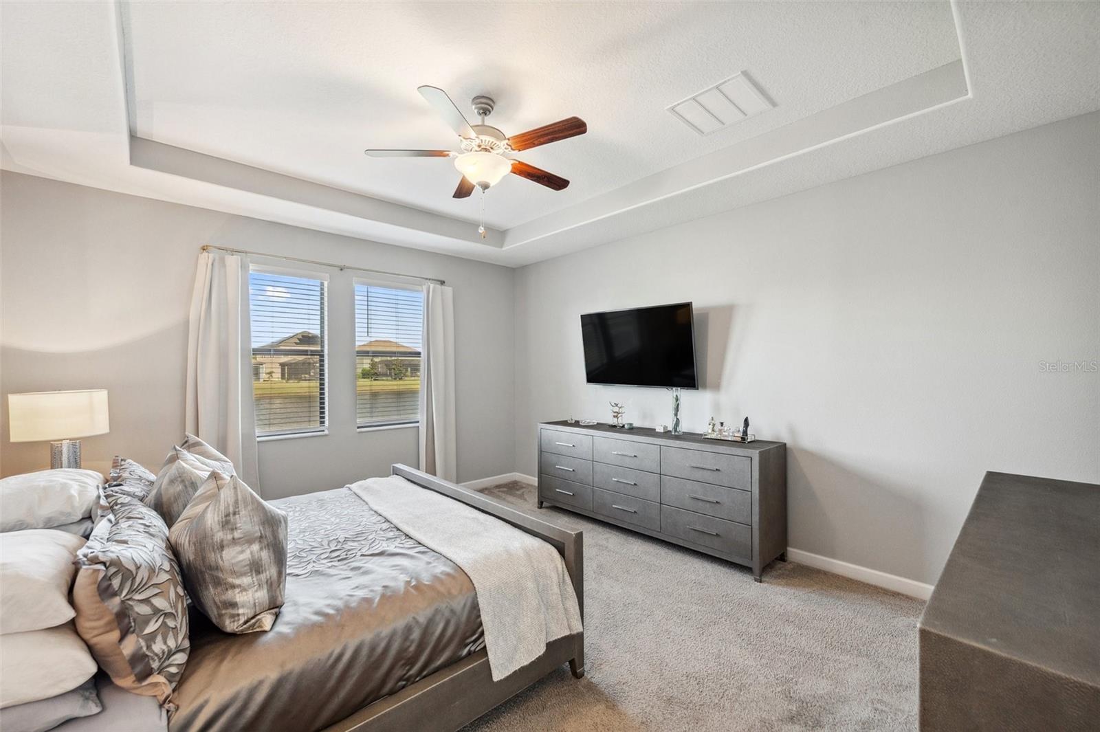 9928 IVORY DR