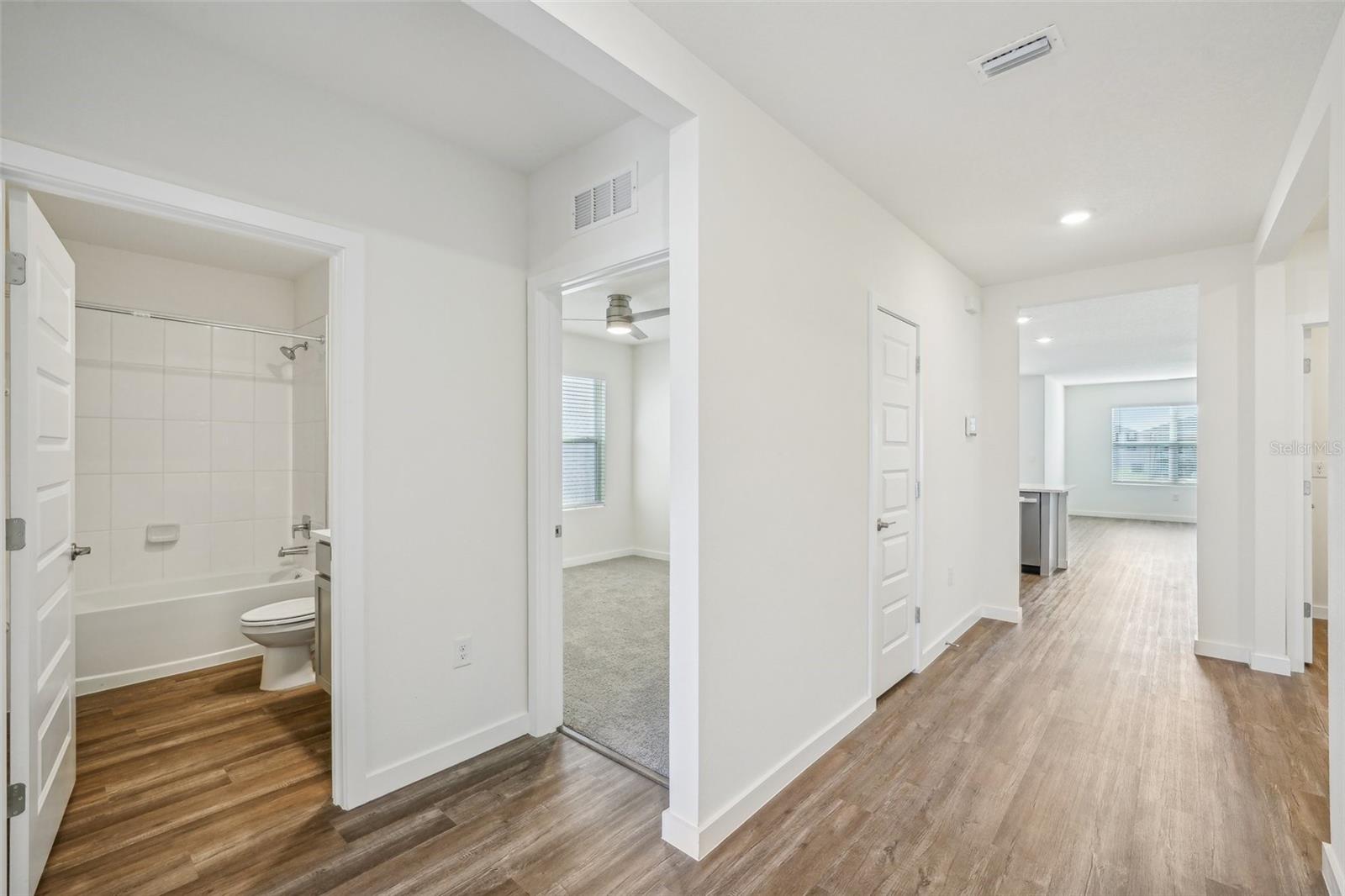 31814 OYSTER TRELLIS LN