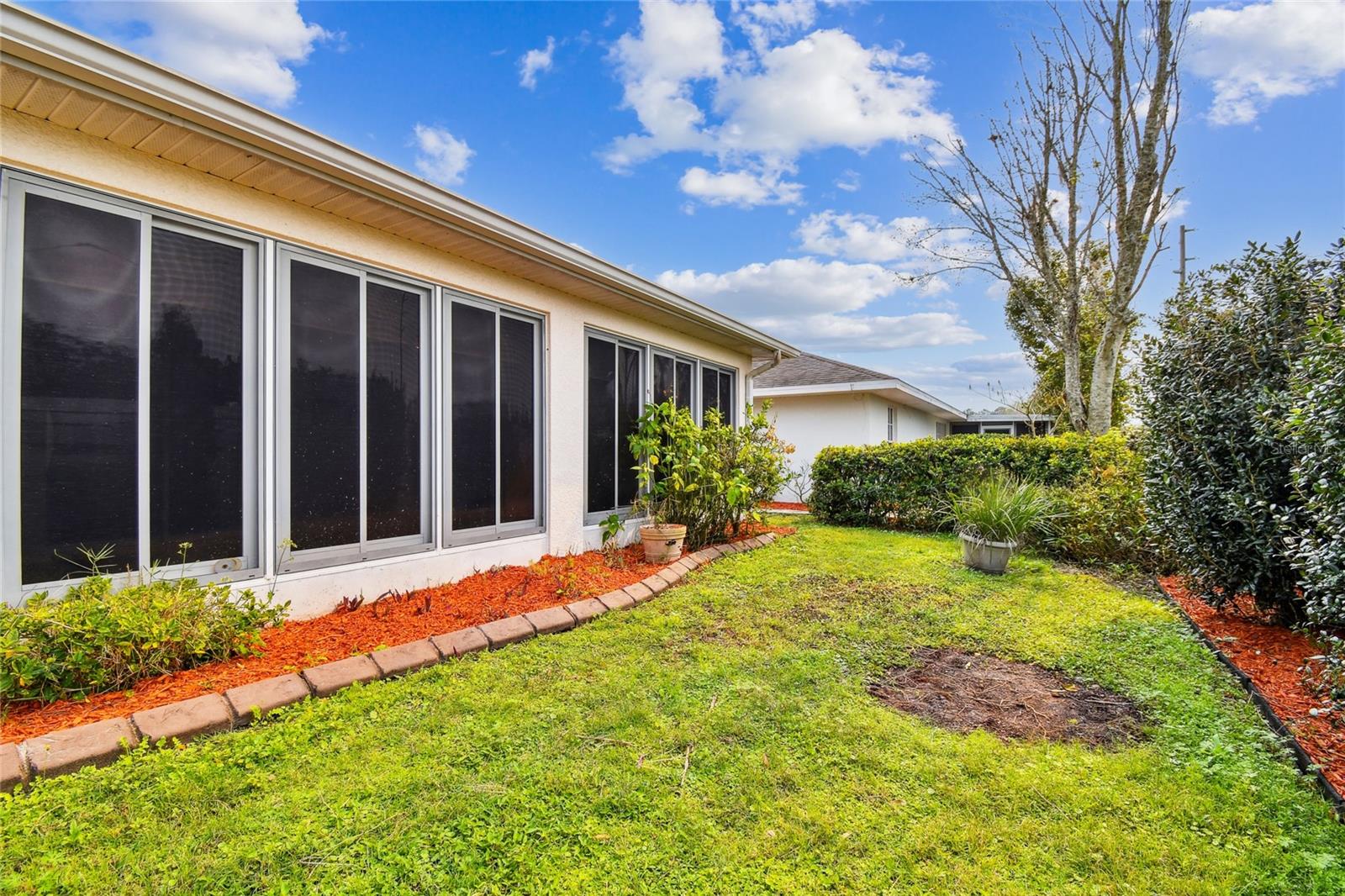 10416 MOSHIE LN